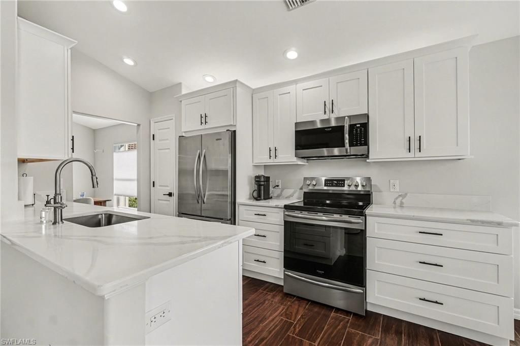 10012 Oakhurst Way, Fort Myers, FL 33913 Photo