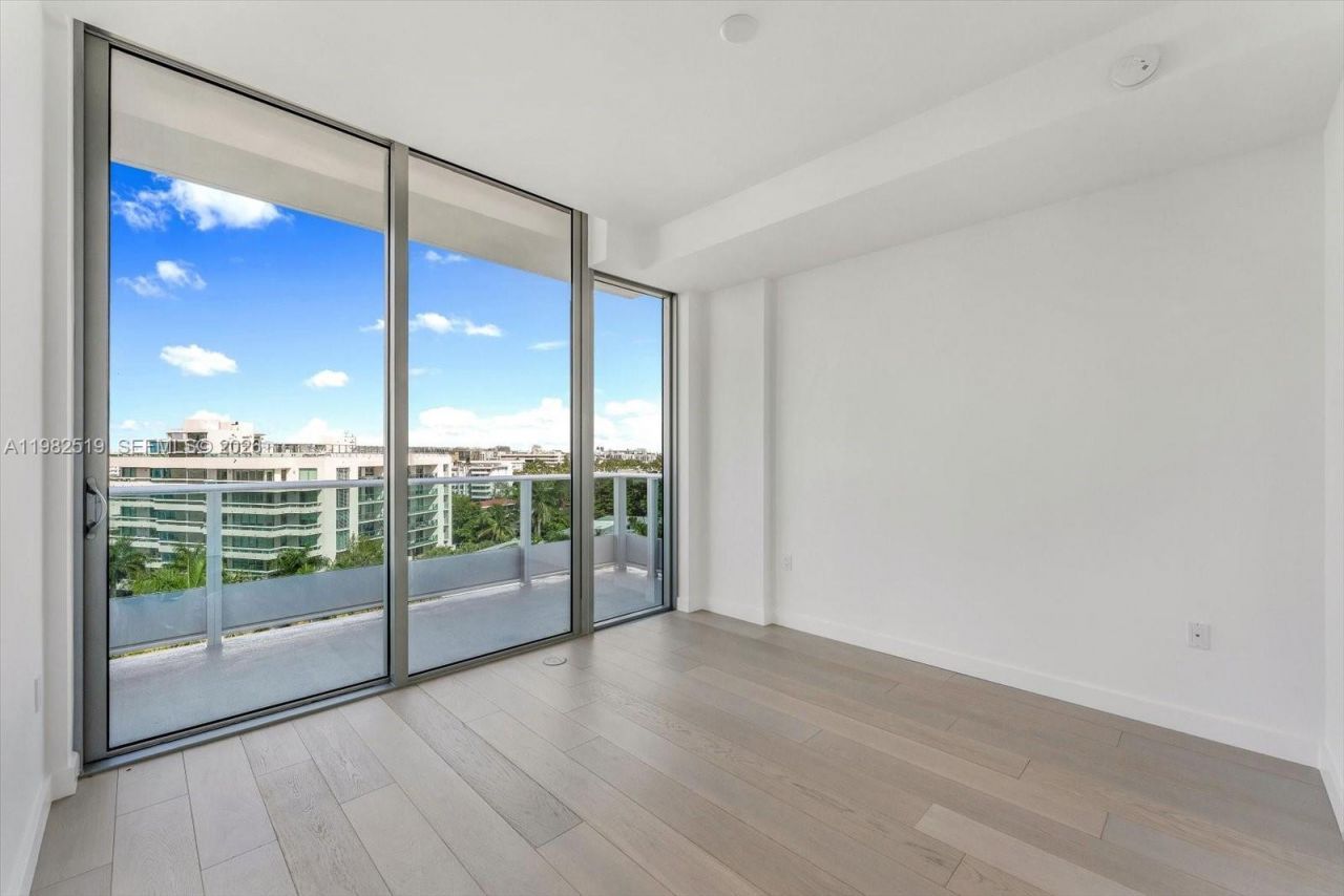 9201 E Bay Harbor Dr , Unit 804, Bay Harbor Islands, FL 33154 Photo