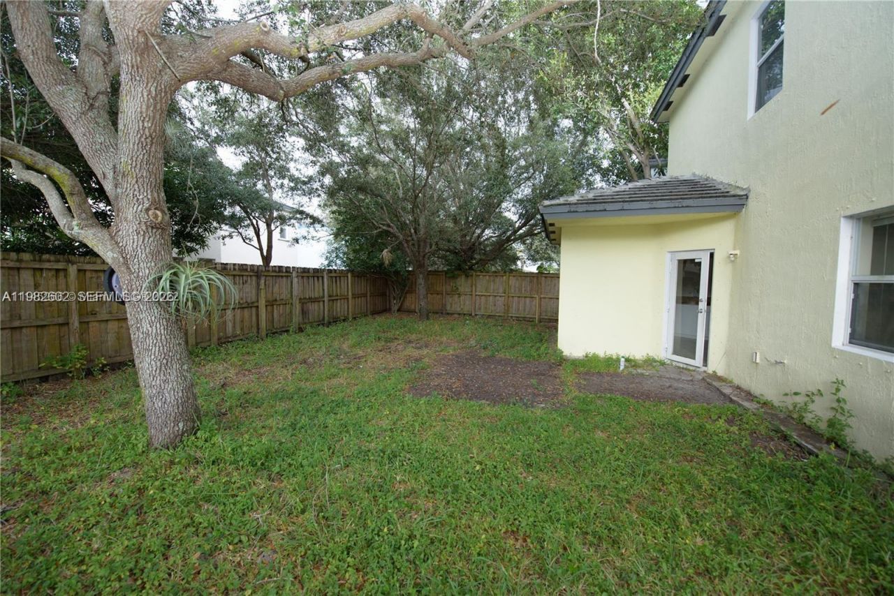 174 NE 32nd Ter , Homestead, FL 33033 Photo
