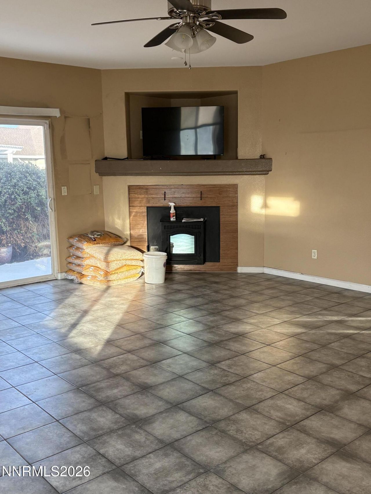 954 Iris Lane, Fernley, NV 89408 Photo