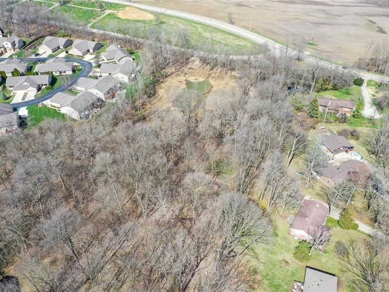 3385 Baronwood Boulevard, Dayton, OH 45440 Photo 11