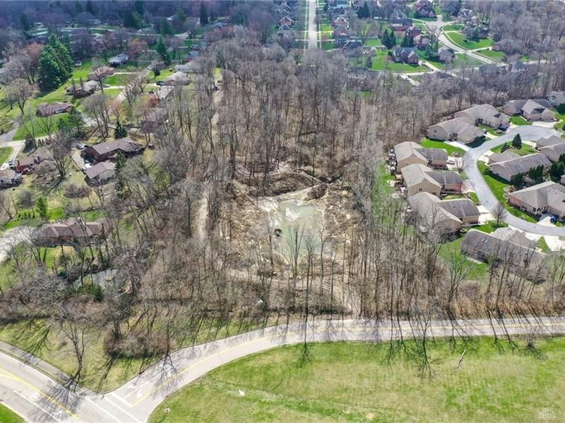 3385 Baronwood Boulevard, Dayton, OH 45440 Photo 5