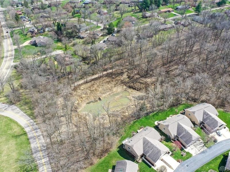 3385 Baronwood Boulevard, Dayton, OH 45440 Photo 7