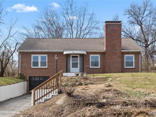 223 N Dellwood Road , Dellwood, MO 63135