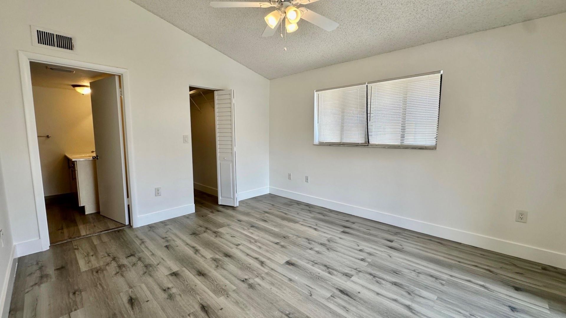 2550 SW 18th Terrace, Unit 1408, Fort Lauderdale, FL 33315 Photo