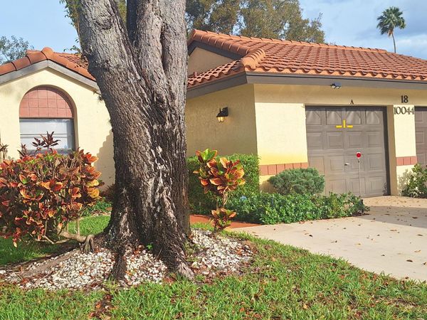 10044 Andrea Lane, Boynton Beach, FL 33437