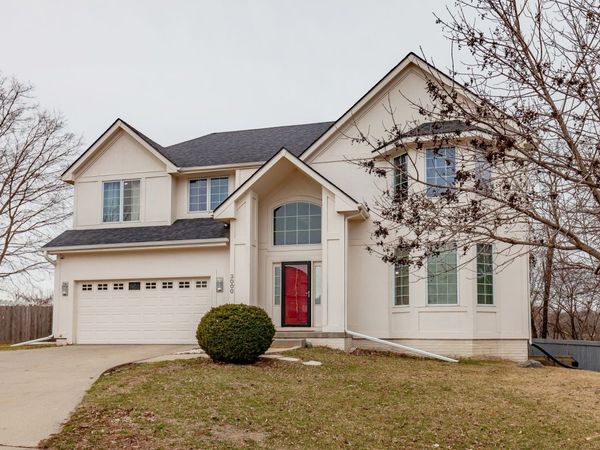 3000 E Titus Avenue, Des Moines, IA 50320