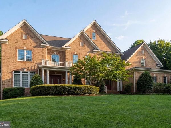 2584 VINTAGE CREST LANE, OAKTON, VA 22124