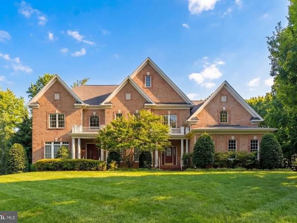2584 VINTAGE CREST LANE, OAKTON, VA 22124