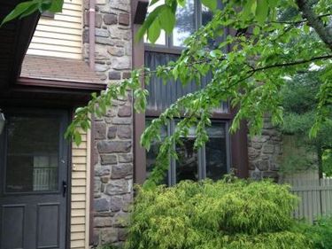 130 GRANITE HILL COURT, LANGHORNE, PA 19047