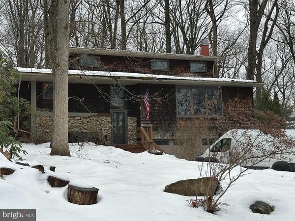 1620 BOBALEW TRAIL , ALLENTOWN, PA 18103