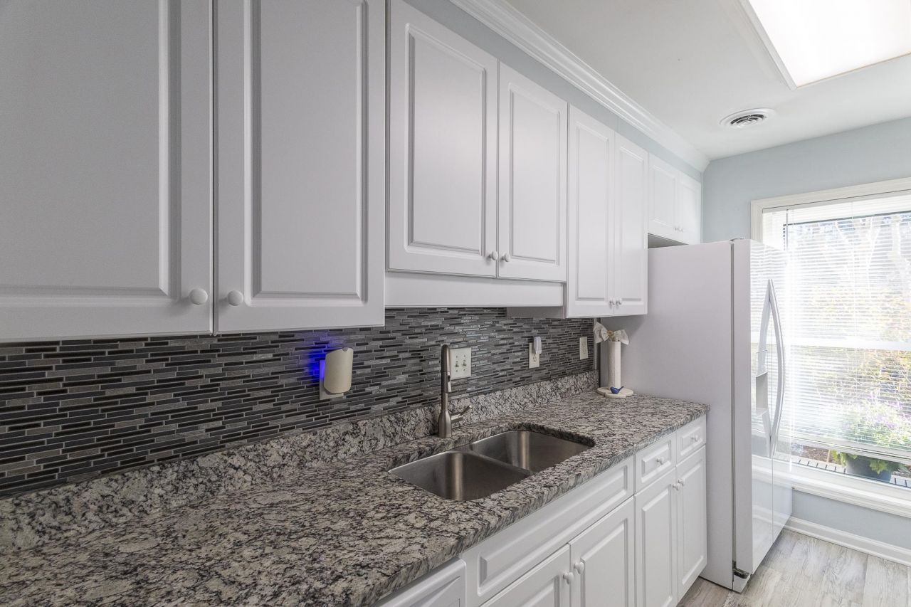 177 Club Circle Photo 20