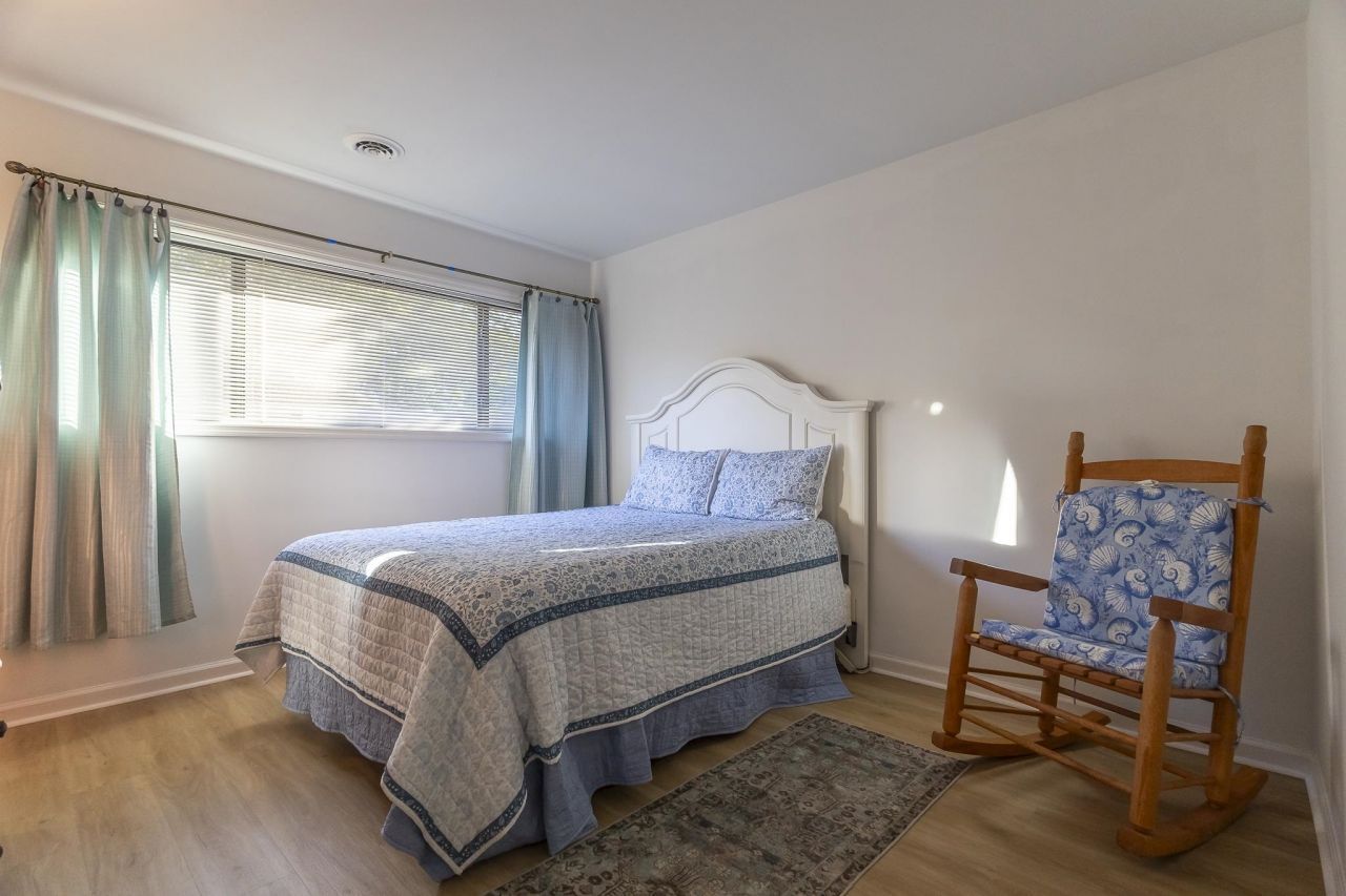 177 Club Circle Photo 23