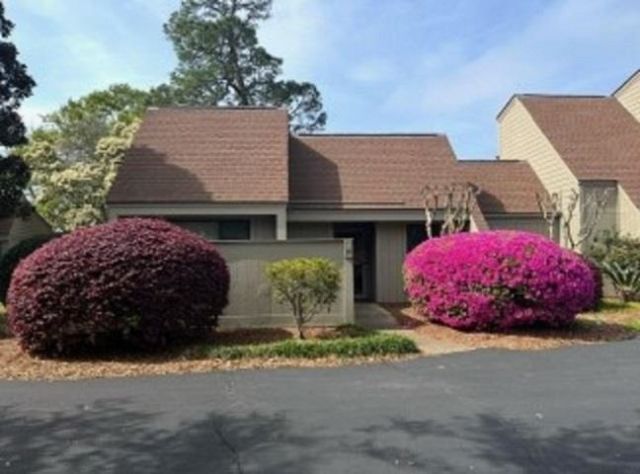 177 Club Circle Photo 24