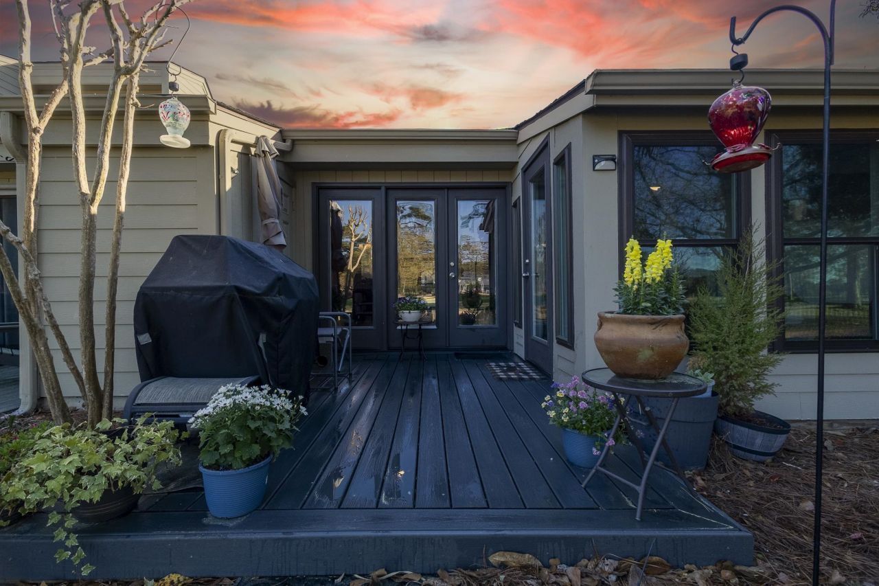 177 Club Circle Photo 7