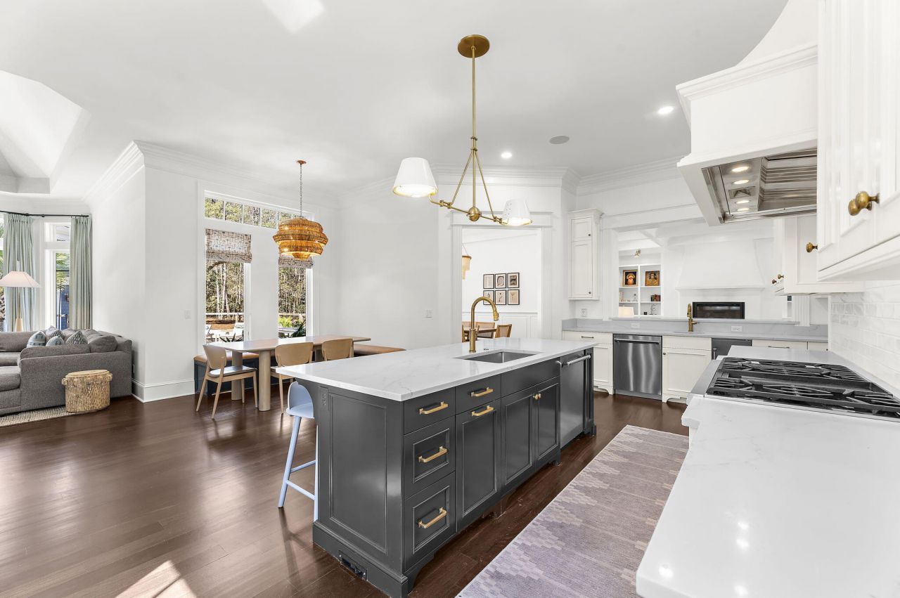 150 Royal Assembly Drive Photo 14