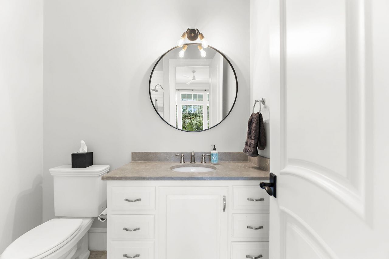 150 Royal Assembly Drive Photo 34