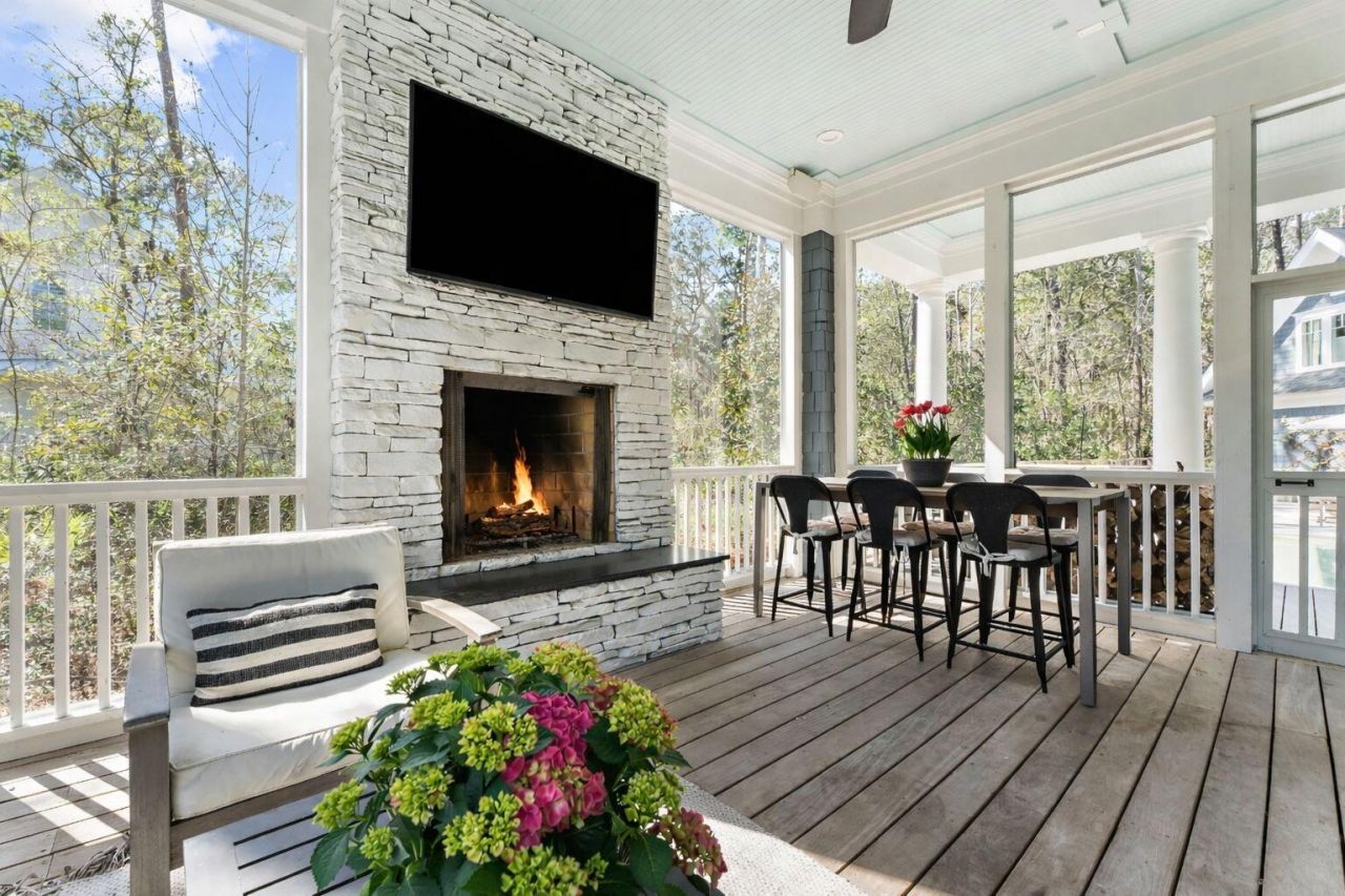 150 Royal Assembly Drive Photo 53