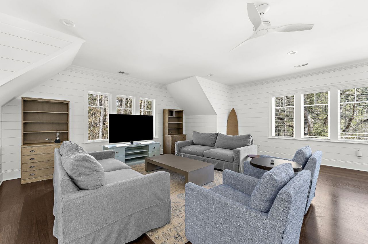 150 Royal Assembly Drive Photo 58