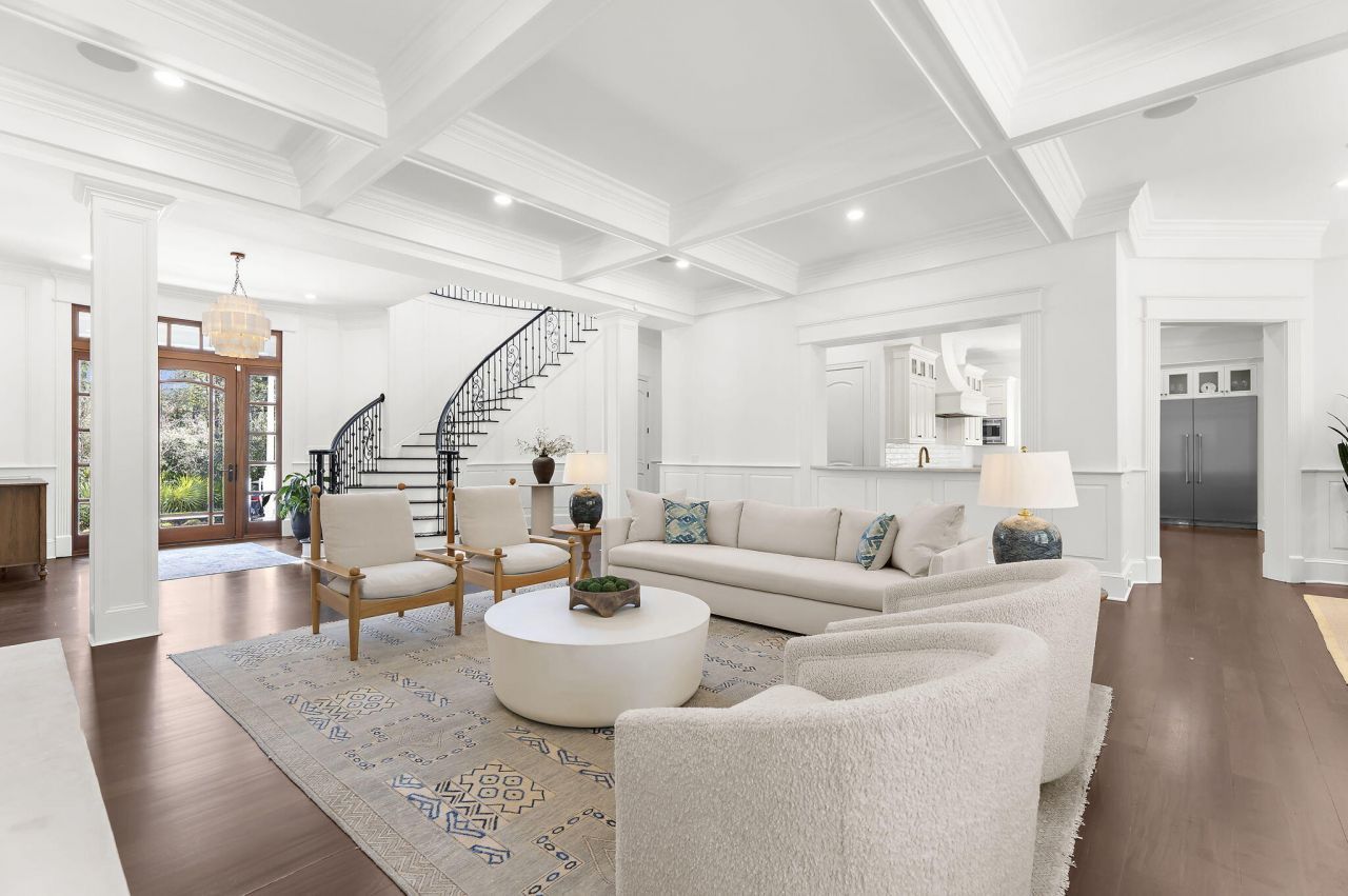 150 Royal Assembly Drive Photo 6