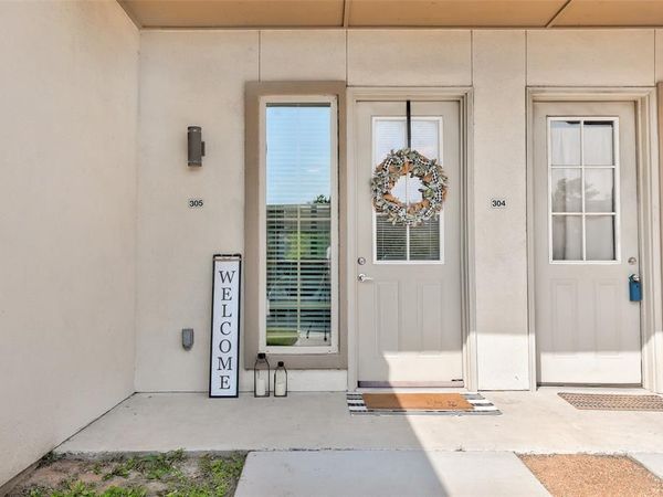 2400 Louis Henna BLVD , Unit 305, Round Rock, TX 78664