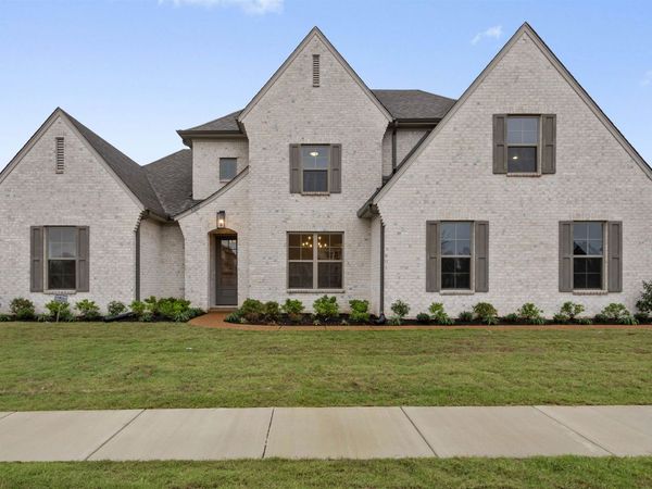 5322 BUTTERCUP LN, Lakeland, TN 38002