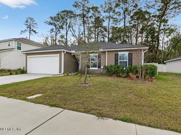 12563 CREEKSIDE MANOR Drive, Jacksonville, FL 32218
