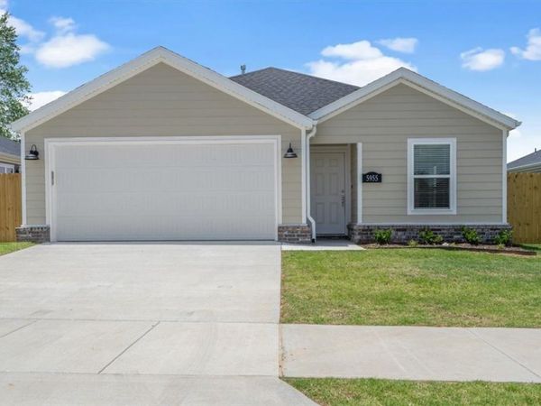 5955 W Holdcroft, Fayetteville, AR 72704