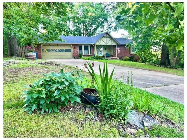 7 Fenchurch Drive, Bella Vista, AR 72715