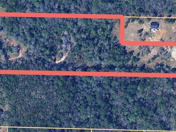 4435 Schillinger Road N, Semmes, AL 36575