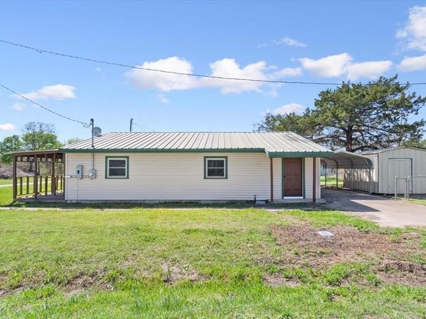 183 3rd Street , Elm Mott, TX 76640