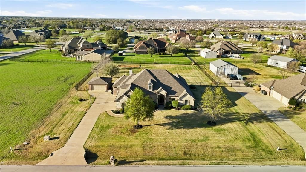 1548 Western Willow Drive, Fort Worth, TX 76052 Main Photo