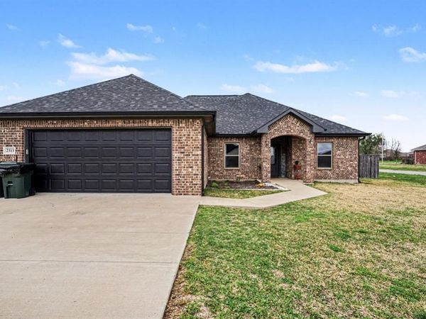 2313 Camryn Street, Mabank, TX 75147