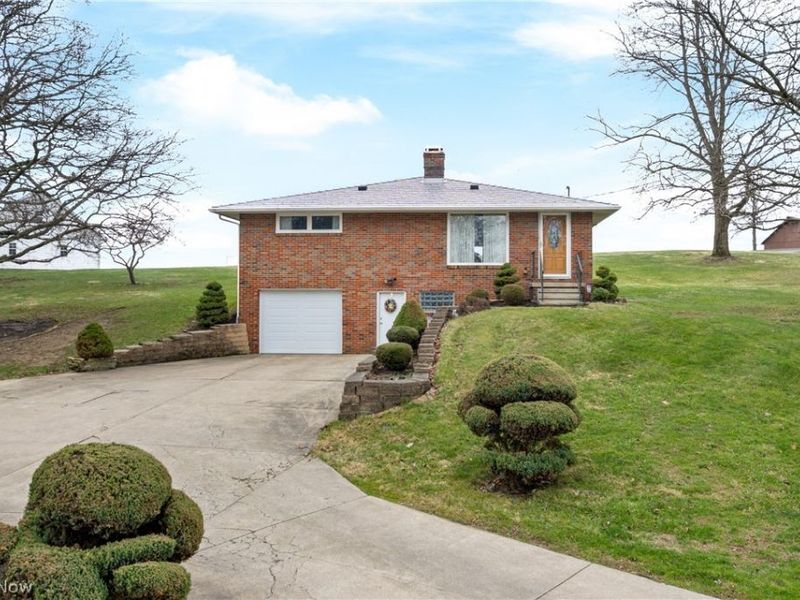 1697 Mount Eaton Road N, Dalton, OH 44618 Photo 1