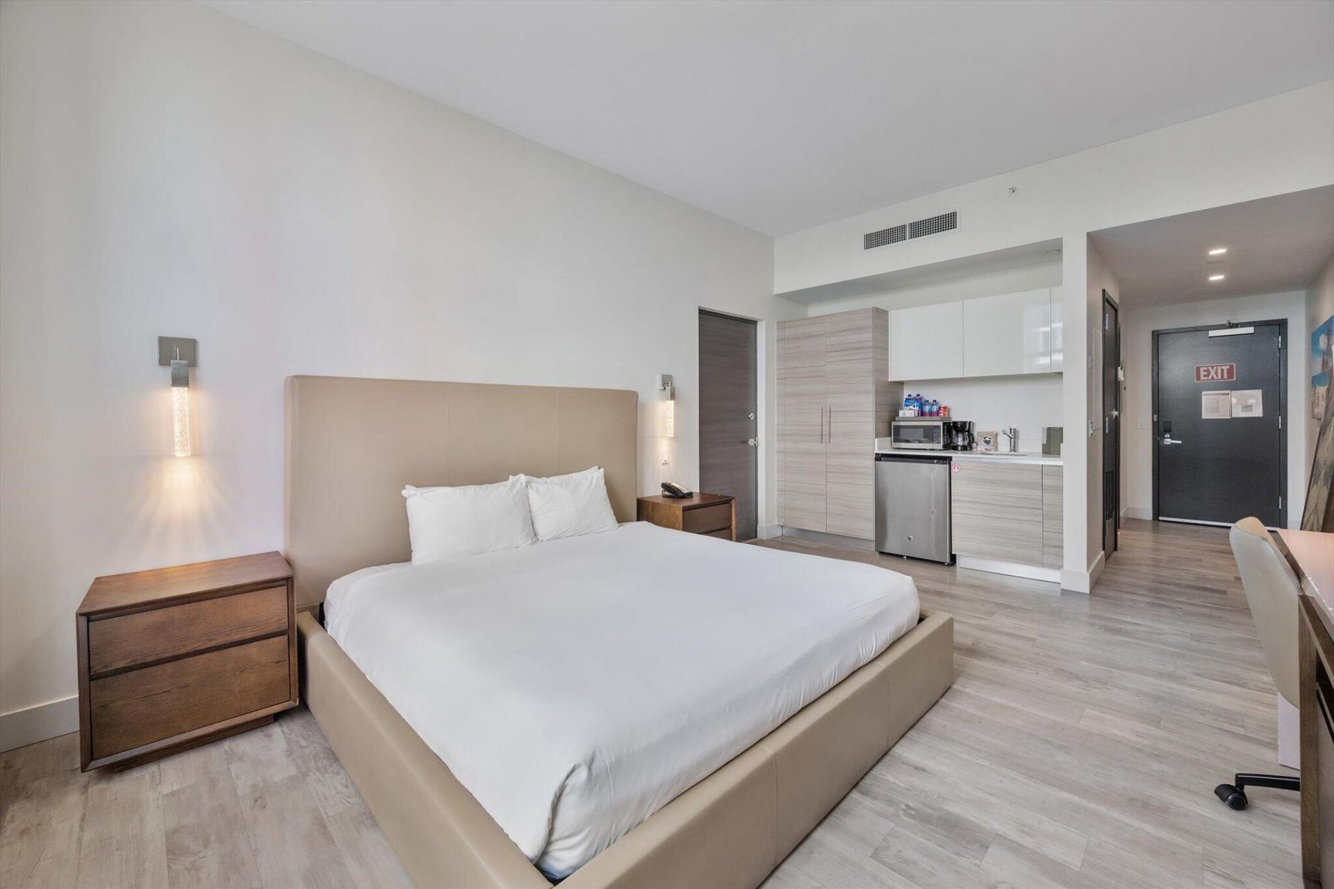 777 N Ocean Drive, Unit S404, Hollywood, FL 33019 Photo