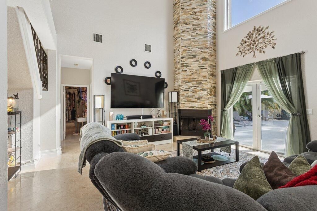 5521 SW 109th Avenue, Davie, FL 33328 Photo