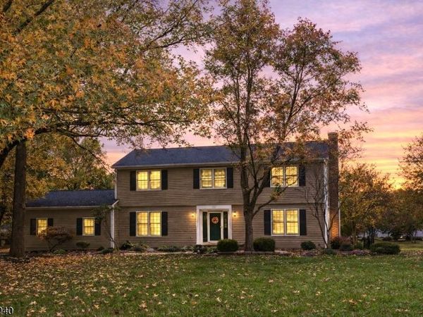 100 Knickerbocker Dr, Montgomery, NJ 08502