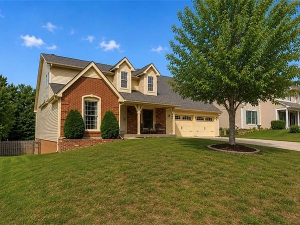 4012 NE 63rd Street, Gladstone, MO 64119
