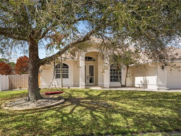 2526 SW Abney Street, Port St Lucie, FL 34953