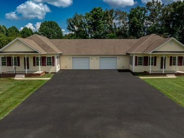 412-414 Murphy Lane, Unit A-B, Jamestown, KY 42629