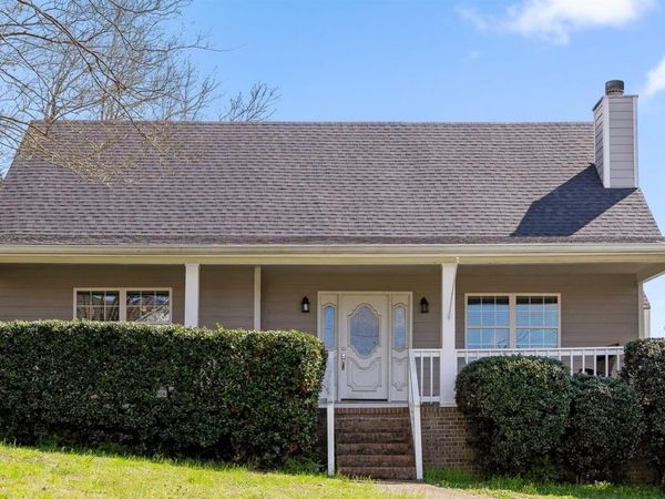 2700 Autumn Chase Drive, Chattanooga, TN 37421