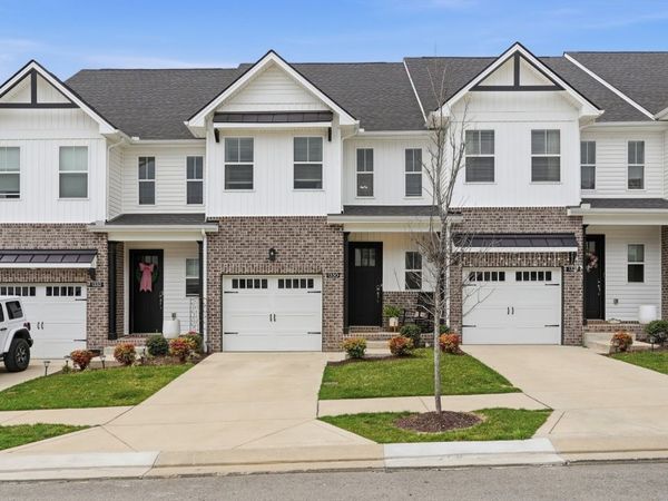 1330 Halter Park Dr, Gallatin, TN 37066