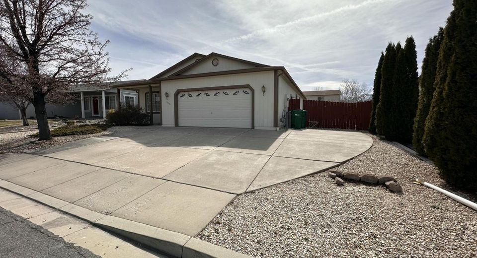 18300 Alderwood Court, Reno, NV 89508 Photo