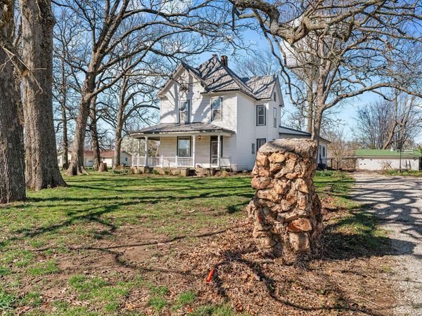 801 Linzee Boulevard, Pierce City, MO 65723