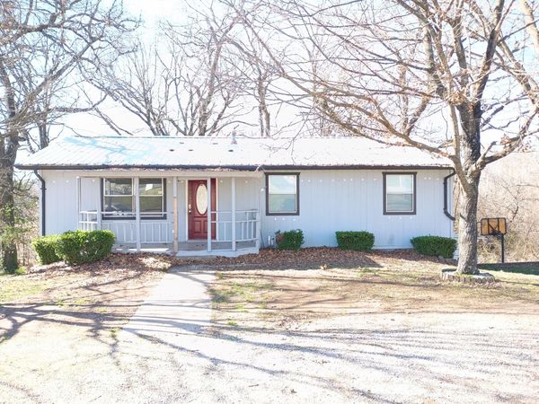 1509 Hilldale Drive, Neosho, MO 64850