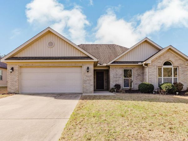 2705 Finley Loop, Bryant, AR 72022