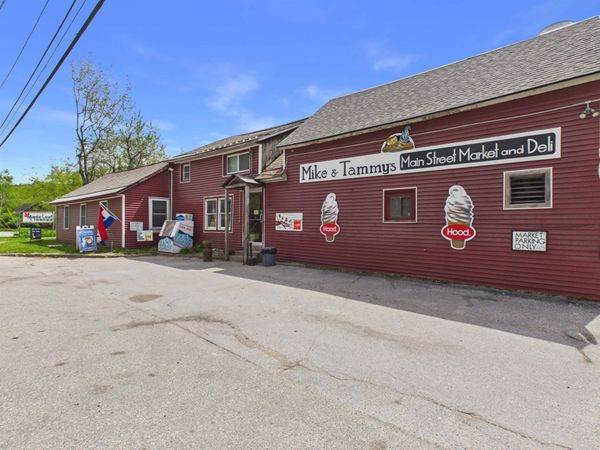 2170 N Main Street, Londonderry, VT 05148