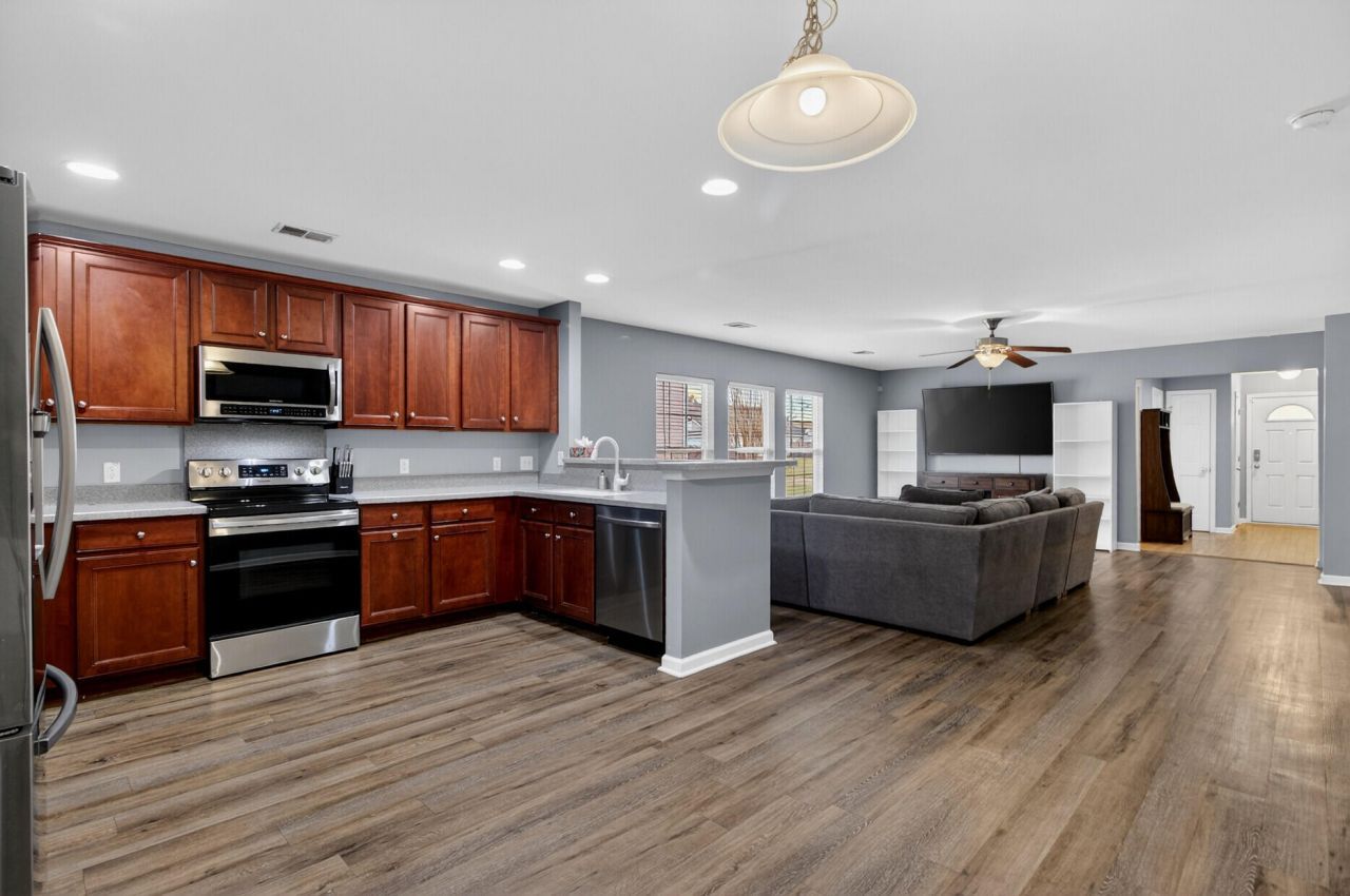 1065 Friartuck Trail Photo 11