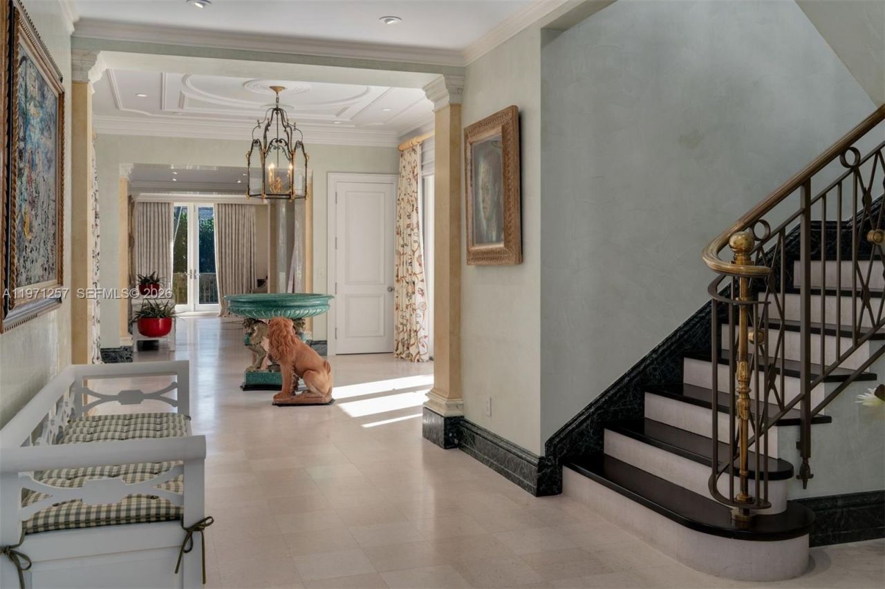 10 Tahiti Beach Island Rd, Coral Gables, FL 33143 Photo