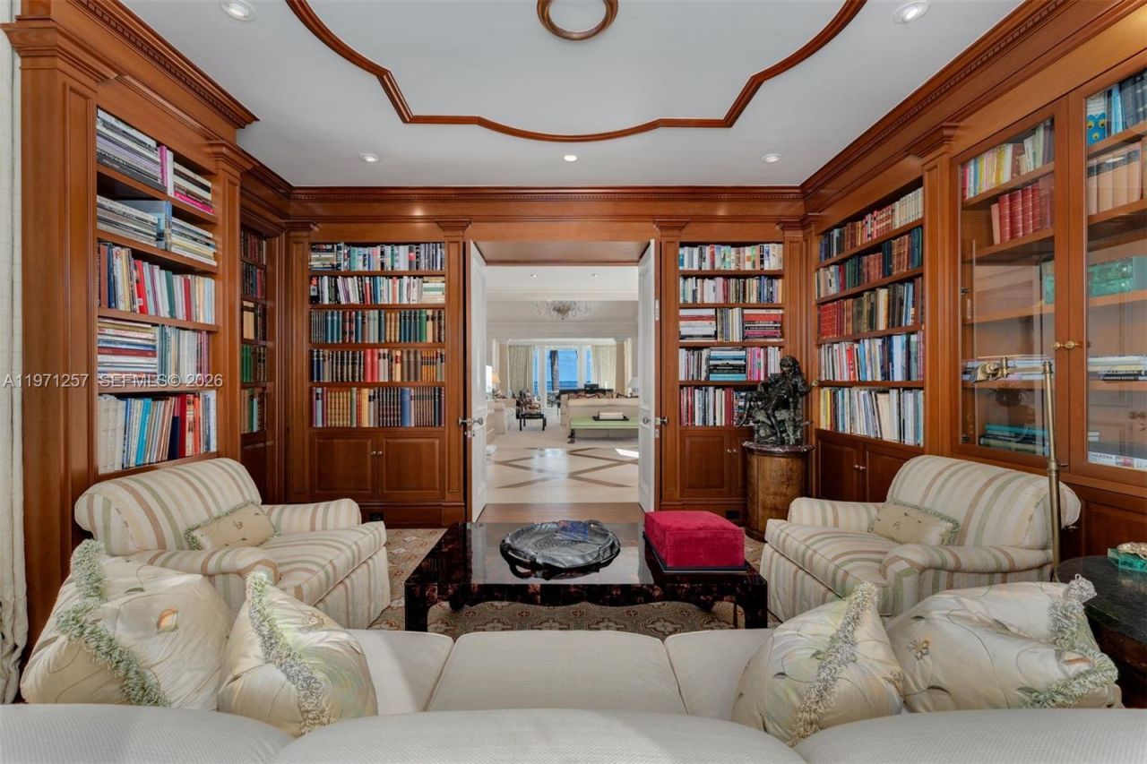 10 Tahiti Beach Island Rd , Coral Gables, FL 33143 Photo